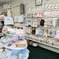 Marshmallow Dream - All the baby gift items you could possibly think of & perfect for personalizing with quality, long lasting embroidery done in house.