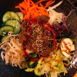 Bab & Kimchi - Beef bibimbab