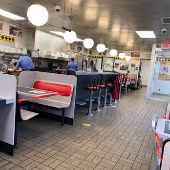 Waffle House - The front counter from my seat at the front of the house. - Breakfast & Brunch Near Me - Kansas City, Missouri