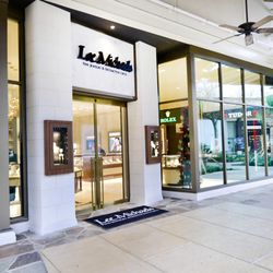 Lee Michaels Fine Jewelry - Lee Michaels Fine Jewelry store at the Shops at La Cantera in San Antonio, Texas