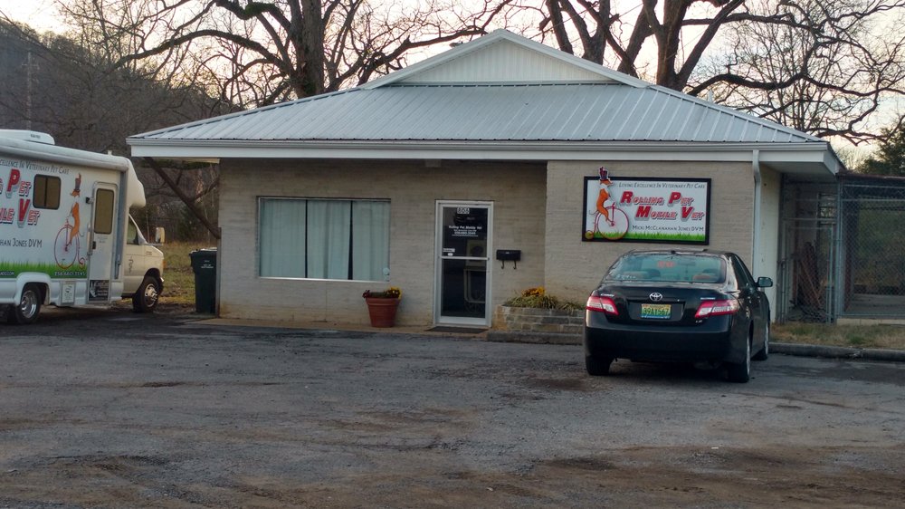 ROLLING PET VETERINARY SERVICES Updated August 2024 2818 Veterans