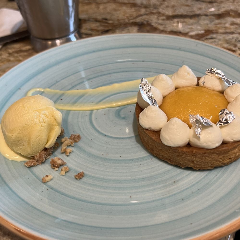 Round Robin Bar - Peach shortbread - Bars Near Me - Washington, DC, District of Columbia Round Robin Bar - Peach shortbread - Bars Near Me - Washington, DC, District of Columbia