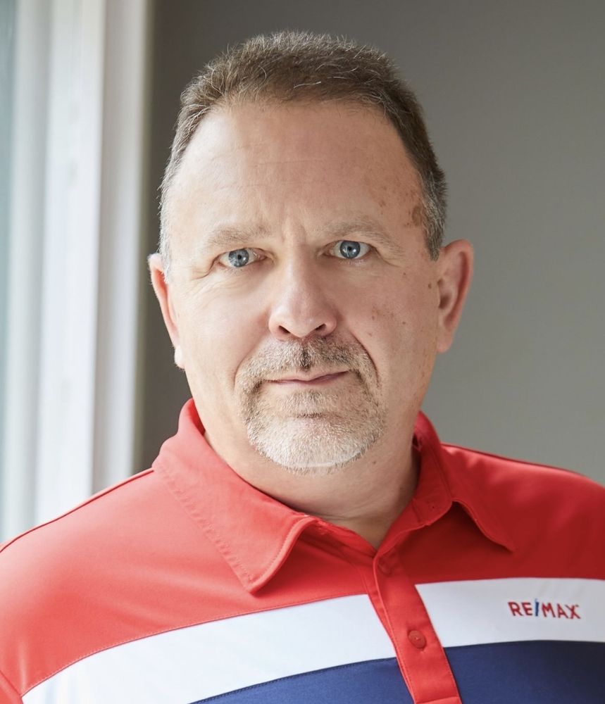 THE DOUGLASS GROUP AT RE/MAX LEADING EDGE Contact Agent 518 Main St