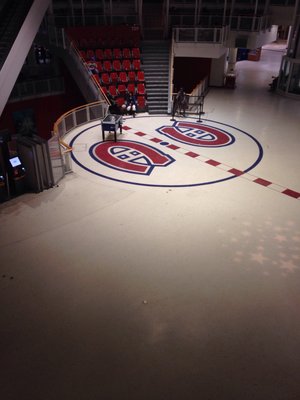 Montreal Forum by null
