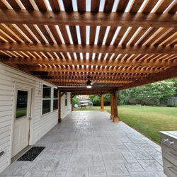 Lasso Works Cedar - Attached pergola