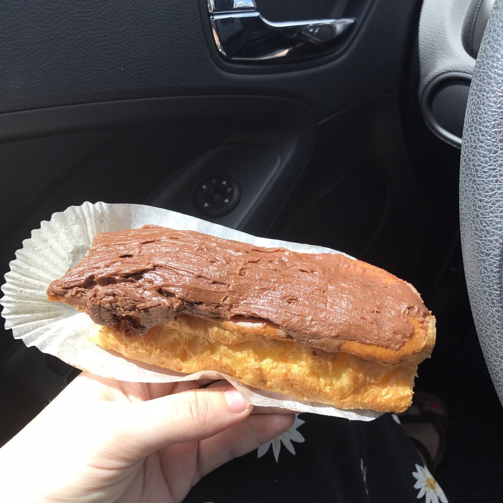 Long’s Bakery - Eclair - Bakeries Near Me - Indianapolis, Indiana Long’s Bakery - Eclair - Bakeries Near Me - Indianapolis, Indiana