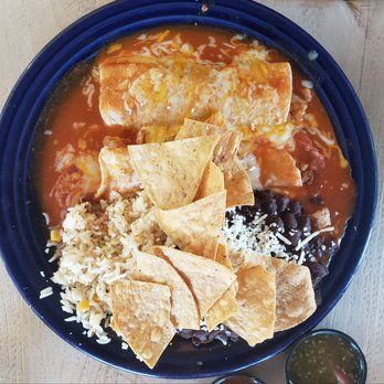 Dos Coyotes Border Cafe - Cheese Enchilada with Chicken Plate - Tex-Mex Near Me - Davis, California