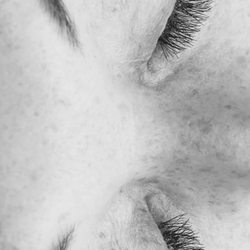 Neel Thredz Spa - I love the eyelash extensions here!!! They did an incredible job and they look amazing. Very professional! :)