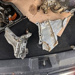 Twins Auto Sales - Engine parts ripped out of the vehicle and destroyed despite no agreement to do work