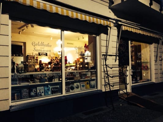 Goldhahn und Sampson Prenzlauer Berg by null