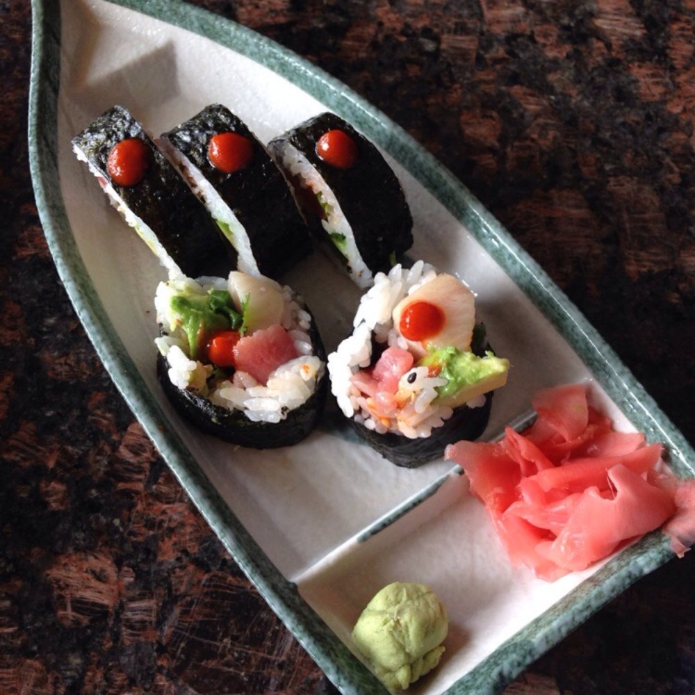 Pride Sushi and Thai - Mexican Roll - Japanese Near Me - Chicago, Illinois Pride Sushi and Thai - Mexican Roll - Japanese Near Me - Chicago, Illinois