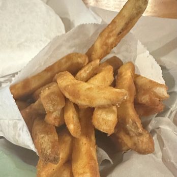 SteelCraft - Loved the fries  need a yummy sauce or gravy for it! - Food Court Near Me - Bellflower, California