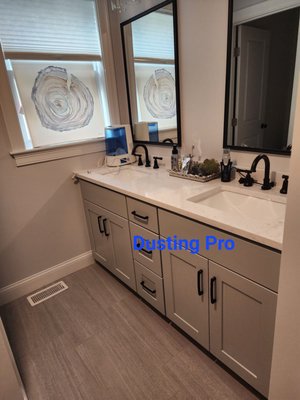 Dusting Pro Cleaning