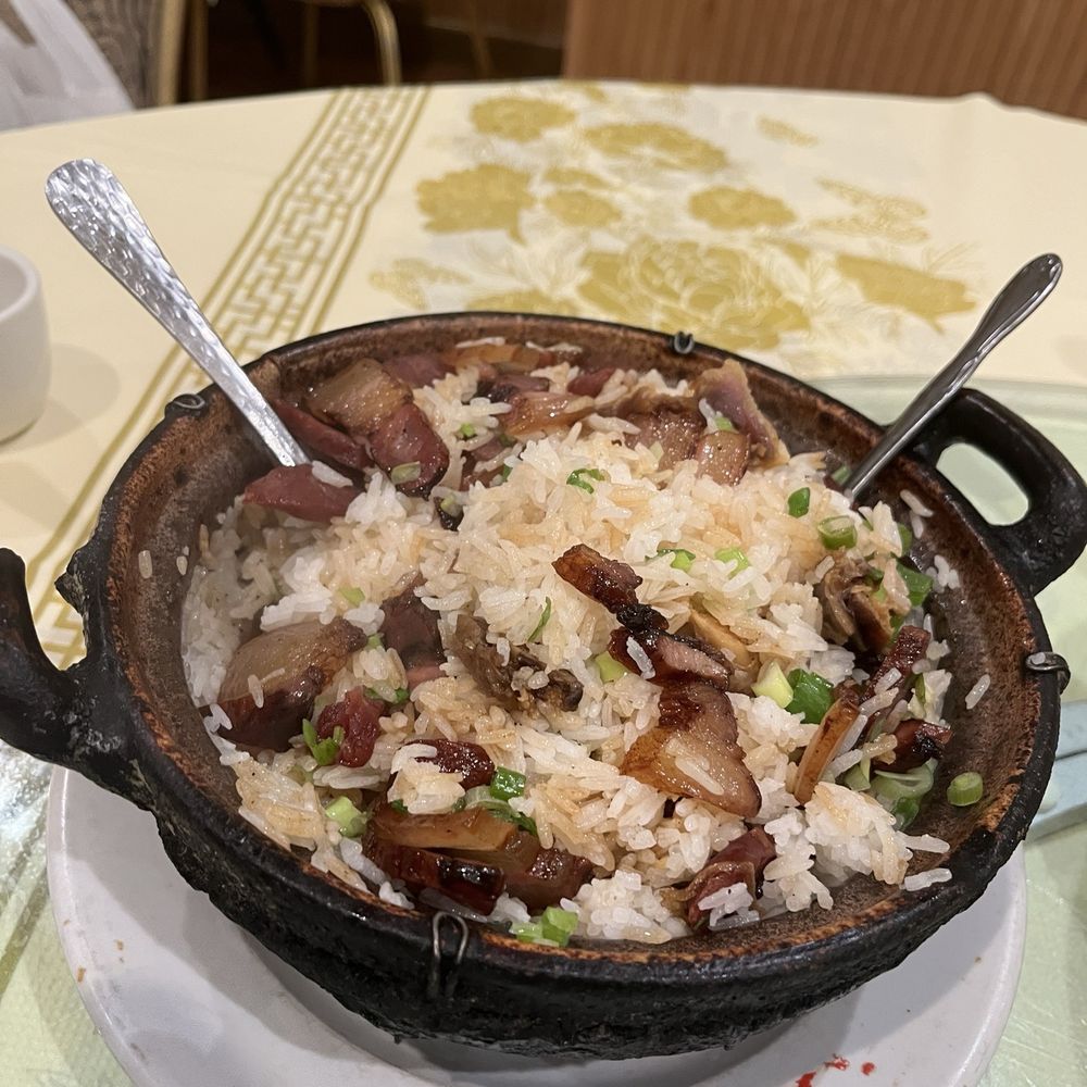 Wing's Kitchen - Chinese Sausage & Bacon Casserole Rice - Chinese Near Me - Boston, Massachusetts Wing's Kitchen - Chinese Sausage & Bacon Casserole Rice - Chinese Near Me - Boston, Massachusetts
