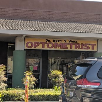 Jerry S Wake, OD - Wake Optometry - Outside Dr. Wake's office. - Optometrists Near Me - Gardena, California