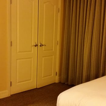 Hilton Phoenix Tapatio Cliffs Resort - Hotels Near Me - Phoenix, Arizona