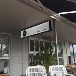 Island Time Espresso Bar Cafe - Front of cafe on The Esplanade at Terrigal