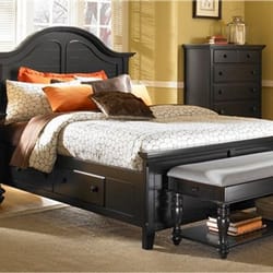 Broyhill Furniture Gallery