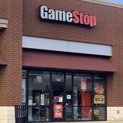 Gamestop - Front of the store