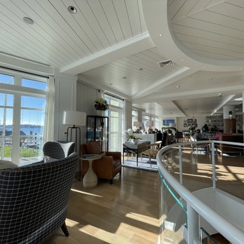 BRENTON HOTEL - Updated January 2026 - 51 Photos & 36 Reviews - 31 America's Cup Ave, Newport