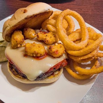 Ummie's - Italian Stallion - American Near Me - Mankato, Minnesota