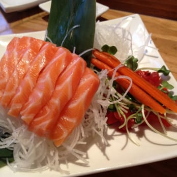 Blue Fish - Salmon sashimi - Sushi Bars Near Me - Montrose, California Blue Fish - Salmon sashimi - Sushi Bars Near Me - Montrose, California