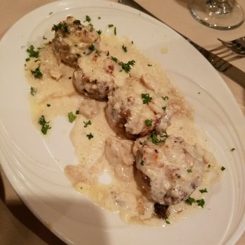 Dolce Vita - Stuffed Mushrooms w/crabmeat soo delicious - Pizza Near Me - Camp Hill, Pennsylvania