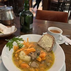 Paddy Foley's Bar & Restaurant - A very good Irish beef stew.