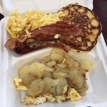 17 South - Worst fried potatoes Best pancakes - American Near Me - Caret, Virginia 17 South - Worst fried potatoes Best pancakes - American Near Me - Caret, Virginia
