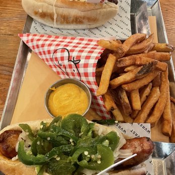 Wvrst - Berkshire & Calabrese Sausages & Duck Fries - German Near Me - Toronto, Ontario Wvrst - Berkshire & Calabrese Sausages & Duck Fries - German Near Me - Toronto, Ontario
