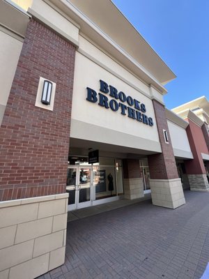 Twin Cities Premium Outlets by null