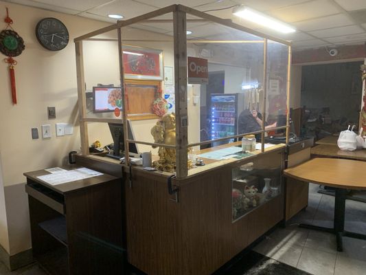 Wing's Gardens (Oak Park) by null