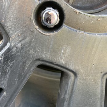 Firestone Complete Auto Care - My splined lug nuts. $6.99 tool on Amazon that this place doesn't have. - Oil Change Stations Near Me - El Cerrito, California