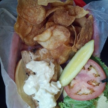 Hog's Breath Saloon - Grilled Mahi Mahi - Bars Near Me - Key West, Florida
