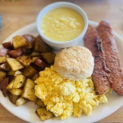 Le Bontemps Café & Catering Bon Appetit - Country breakfast eggs scrambled with cheese so light and fluffy !!! sausage not too spicy and grits hot and full of butter !!! l