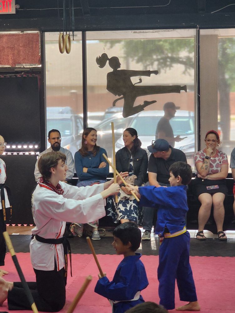 Freedom Martial Arts of Plano Logo