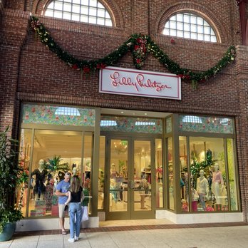 Lilly Pulitzer - 12/27/21 - Women's Clothing Near Me - Lake Buena Vista, Florida Lilly Pulitzer - 12/27/21 - Women's Clothing Near Me - Lake Buena Vista, Florida
