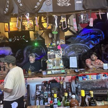 Merchant's Saloon - Dive Bars Near Me - Oakland, California Merchant's Saloon - Dive Bars Near Me - Oakland, California