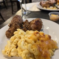 The Grove Restaurant - Chicken and Mac and cheese