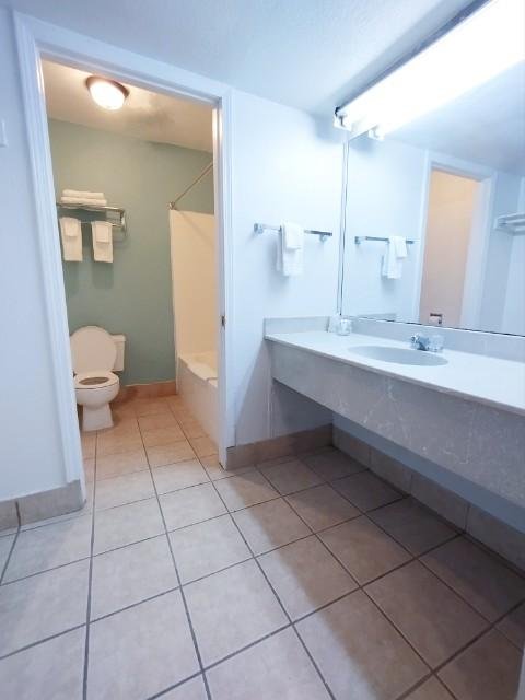 Slide of Aaron Services