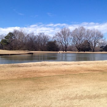 Colonial Golf Course - Lake to the left of the 9th - Golf Near Me - Meridianville, Alabama Colonial Golf Course - Lake to the left of the 9th - Golf Near Me - Meridianville, Alabama