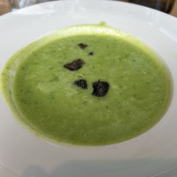 Mill-Feuille - Cress soup w/ mushroom gnocchi - good and gluten-free - German Near Me - Luzern, LU