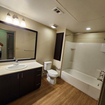 E-Ramirez Cleaning Services - Home Cleaning Near Me E-Ramirez Cleaning Services - Home Cleaning Near Me