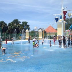 Aguadilla Skate and Splash Park