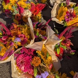 Rochester Public Market - Lot's of flowers everywhere.