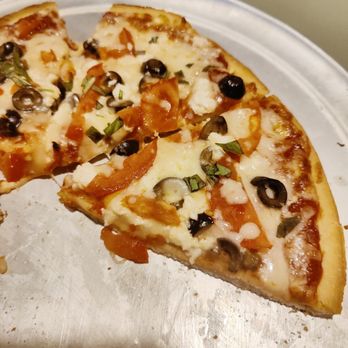 Veano's Italian Kitchen - Pizza Near Me - Pembroke, New Hampshire Veano's Italian Kitchen - Pizza Near Me - Pembroke, New Hampshire
