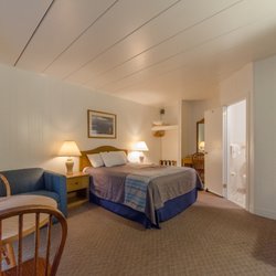Lark Motel - Type C Room