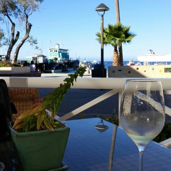 Pavilion Hotel - Complimentary wine and cheese each evening with views to match - Hotels Near Me - Avalon, California