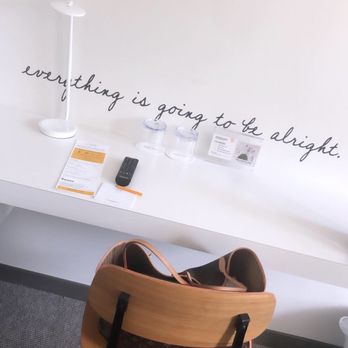 Hotel Hive - Desk area in room - Hotels Near Me - Washington, DC, District of Columbia