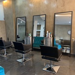 U Hair Studio